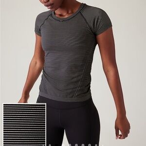 Athleta Momentum Seamless Tee